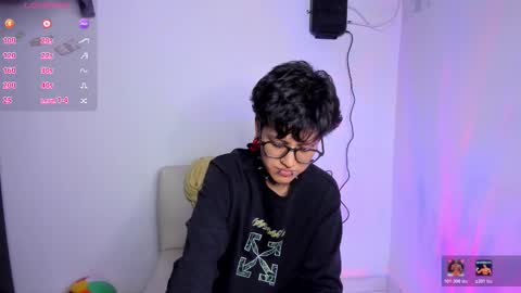 Snapshot of charlietaylorr__ chatting on 02/20/26, 07:21 Charlie online show from 02/20/26, 07:21