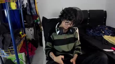 Snapshot of charlietaylorr__ chatting on 08/03/26, 09:04 Charlie online show from 08/03/26, 09:04