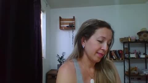 charlott online show from 04/14/26, 12:27