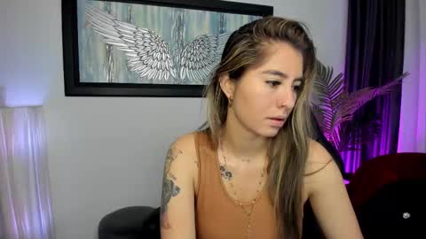Charlote online show from 09/25/25, 11:36