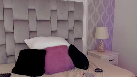   Charlotte  online show from 01/09/26, 08:32