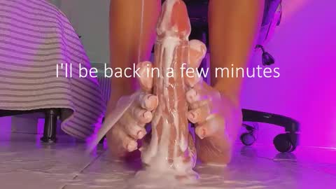 charlotte  grey online show from 09/08/25, 07:35