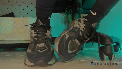 charlotte  grey online show from 01/12/26, 12:10