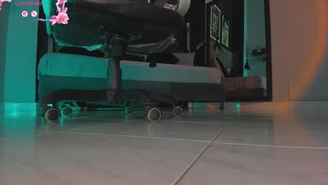 charlotte  grey online show from 02/12/26, 08:15