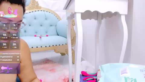 Snapshot of charlotte__milf chatting on 02/21/25, 10:39 charlotte__milf online show from 02/21/25, 10:39