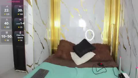 Snapshot of charlotte__milf chatting on 06/27/26, 07:41 charlotte__milf online show from 06/27/26, 07:41