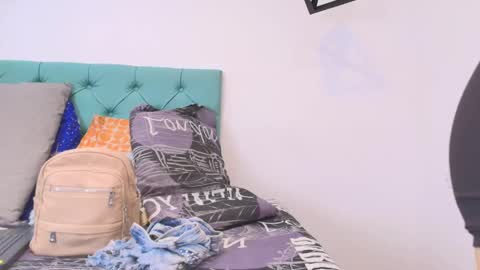 Charlotte and Zac online show from 03/02/25, 07:34