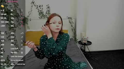 charlotte_boobsss online show from 06/08/26, 01:50