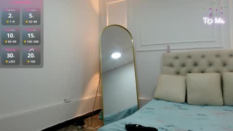 charlottte y dante online show from 11/17/25, 03:45