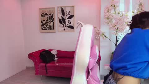 Charlotte online show from 04/23/26, 11:20