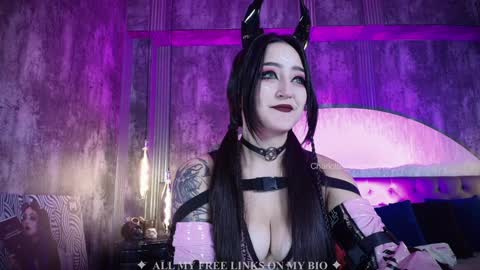 Charlotte online show from 01/25/25, 05:19