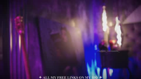 Charlotte online show from 09/30/25, 03:28