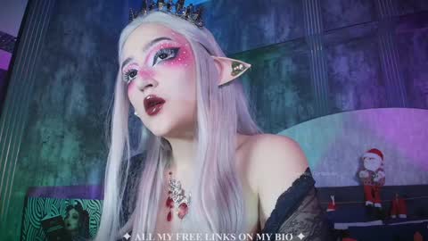 Charlotte online show from 11/15/25, 06:48