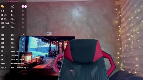 Snapshot of charlotte_greys chatting on 03/01/25, 04:04 Charlotte  online show from 03/01/25, 04:04