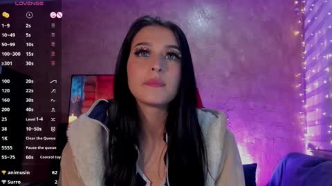 Snapshot of charlotte_greys chatting on 03/08/25, 02:45 Charlotte  online show from 03/08/25, 02:45