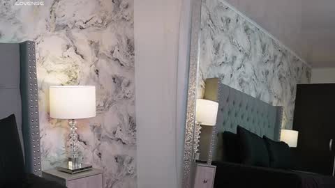 Snapshot of charlotte_harriz chatting on 01/25/25, 07:17 Charlotte online show from 01/25/25, 07:17