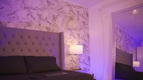 Snapshot of charlotte_harriz chatting on 10/22/25, 02:56 Charlotte online show from 10/22/25, 02:56