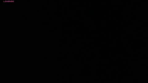 Snapshot of charlotte_harriz chatting on 12/20/25, 03:02 Charlotte online show from 12/20/25, 03:02