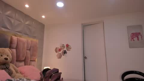 Charlotte Icee online show from 03/12/26, 03:29