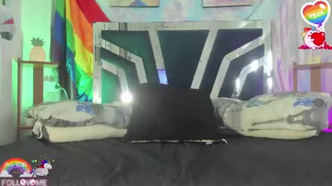Snapshot of charlotte_landry__ chatting on 06/17/26, 02:51 CHARLOTTELANDRY online show from 06/17/26, 02:51