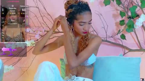 CHARLOTTE online show from 03/25/26, 12:00