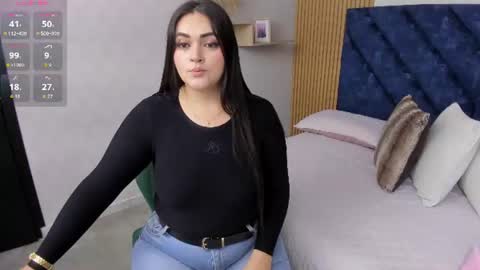 Snapshot of charlotte_mayers chatting on 07/10/26, 11:35 Charlotte Mayers online show from 07/10/26, 11:35
