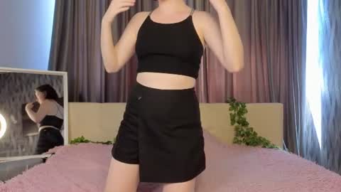 charlotte_mistresssss online show from 06/26/26, 07:46