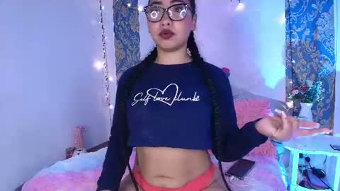 Snapshot of charlotte_princess_1 chatting on 07/06/26, 06:43 charlotte_princess_1 online show from 07/06/26, 06:43