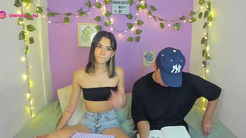 Snapshot of charlotte_queeen chatting on 01/21/25, 10:51 Charlotte online show from 01/21/25, 10:51