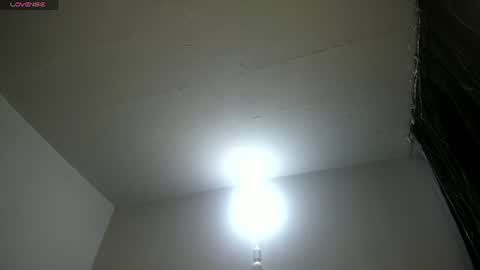 Snapshot of charlotte_queen20 chatting on 07/01/26, 03:41 Charlotte online show from 07/01/26, 03:41