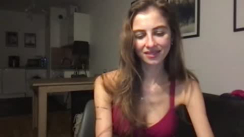 Snapshot of charlotte_roche chatting on 02/27/25, 04:21 Charlotte Roche online show from 02/27/25, 04:21