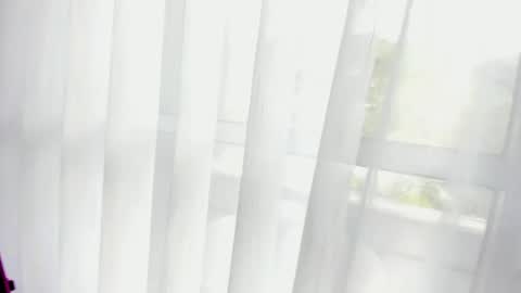 Yuli online show from 04/24/26, 05:37