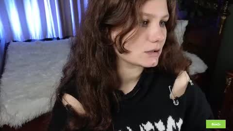 Snapshot of charlotte_wow chatting on 06/26/26, 05:17 Charlotte online show from 06/26/26, 05:17