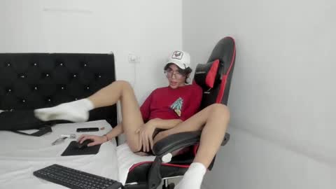 charlotte_xc online show from 02/14/25, 02:50