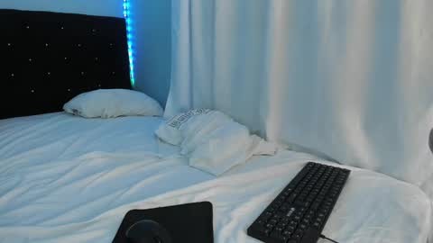 charlotte_xc online show from 02/21/25, 01:55