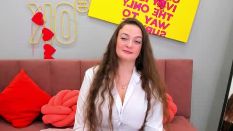 Snapshot of charlottecurvyy chatting on 02/24/26, 09:29 Charlotte online show from 02/24/26, 09:29