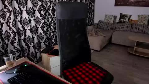 Charlotte Diamonds online show from 10/23/25, 06:39