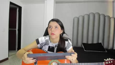 charlottee_starr online show from 01/05/26, 07:50