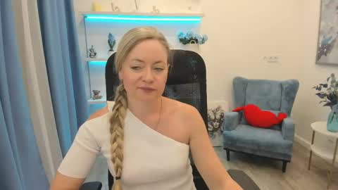 Charlotte online show from 05/27/26, 12:02