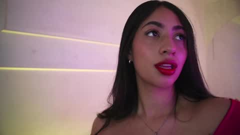 Lauren Rus online show from 07/02/26, 12:44