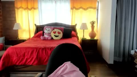 Charlotte online show from 02/21/26, 04:30