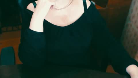 CharlotteXTasty online show from 12/11/24, 05:48