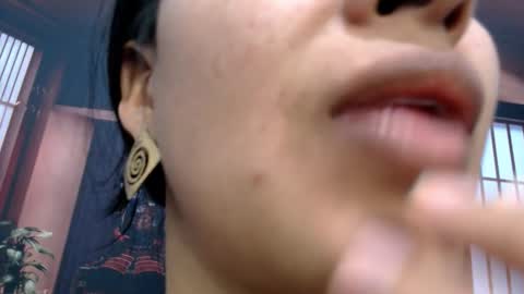 Snapshot of charlyandlaura chatting on 10/20/25, 07:58 charlyandlaura online show from 10/20/25, 07:58