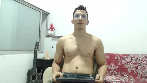 Snapshot of charlydeann chatting on 01/12/26, 03:17 online show from 01/12/26, 03:17