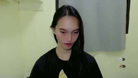 charm_fuckdoll8 online show from 02/22/25, 05:46