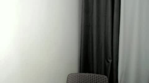 charm_fuckdoll8 online show from 09/12/25, 09:20