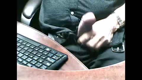 charmeur2672 online show from 12/01/25, 11:37