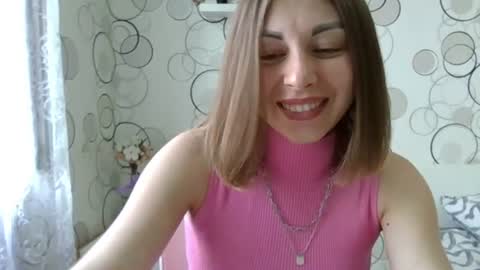 Snapshot of charming__chick chatting on 07/13/26, 02:31 charming__chick online show from 07/13/26, 02:31