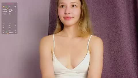 Snapshot of charming_evaa chatting on 07/05/26, 08:05 Eva online show from 07/05/26, 08:05