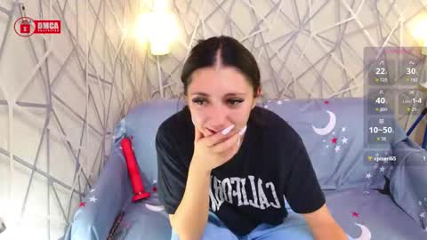 CharmingLIA online show from 11/02/25, 05:15